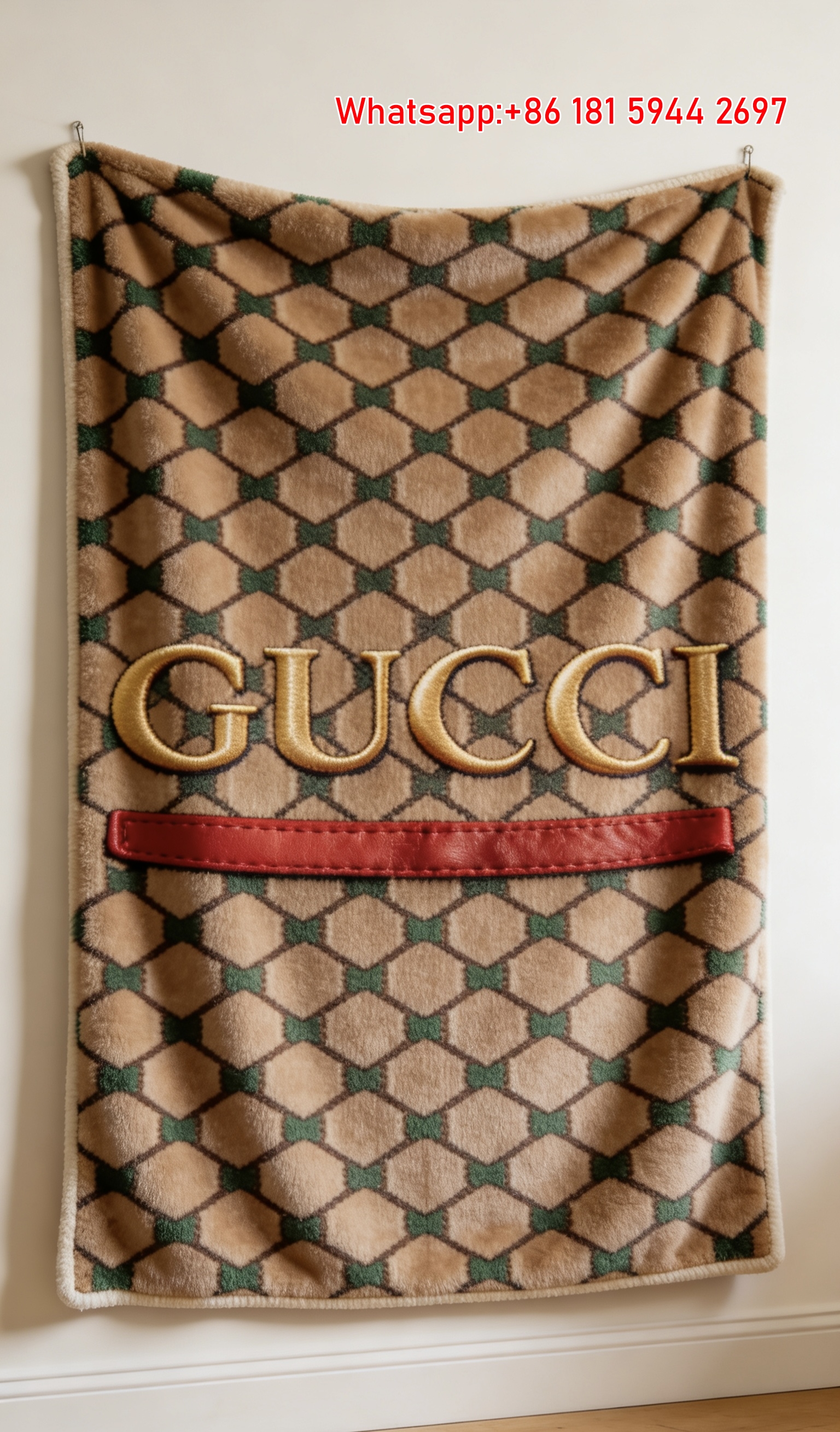 Gucci GG Monogram Tapestry Iconic Gucci Web Stripe Throw blankets IMG_2707